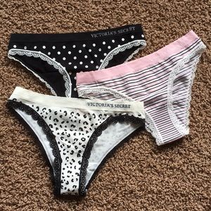 NWT Victoria’s Secret small cheekini underwear